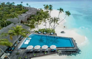 Malediven Hotel Fushifaru InfinityPool - Malediven-Hotel-Fushifaru-InfinityPool.webp